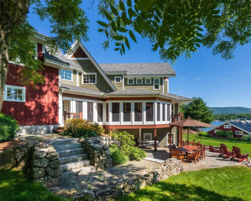 before-photo-of-northshore-home-prior-to-adirondack-renovation