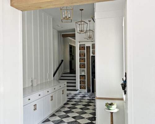 farmhouse-renovation-iblack-white-floors-in-west-newbury-home